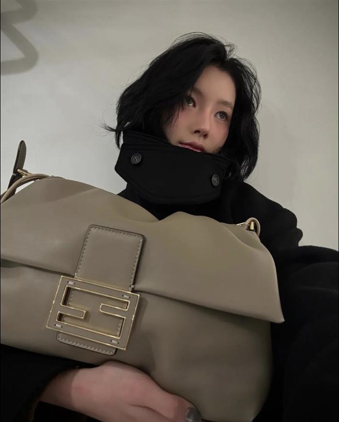 2026 826221657718
